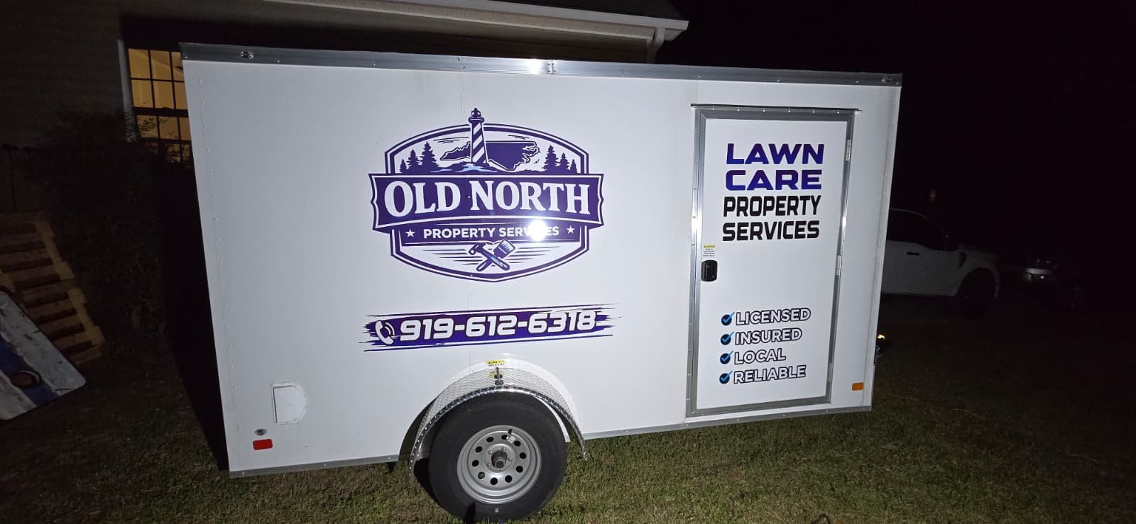 Clean trailer lettering